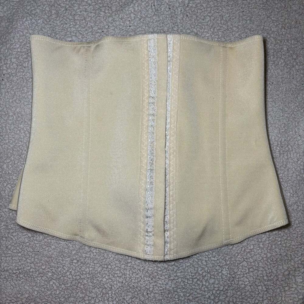 Vedette Valerie Ref 103 Firm Control Waist Trainer, Size 38
